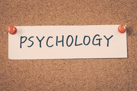 The Psychology of Visuals in SEO: How Image Choice Affects Click Behavior